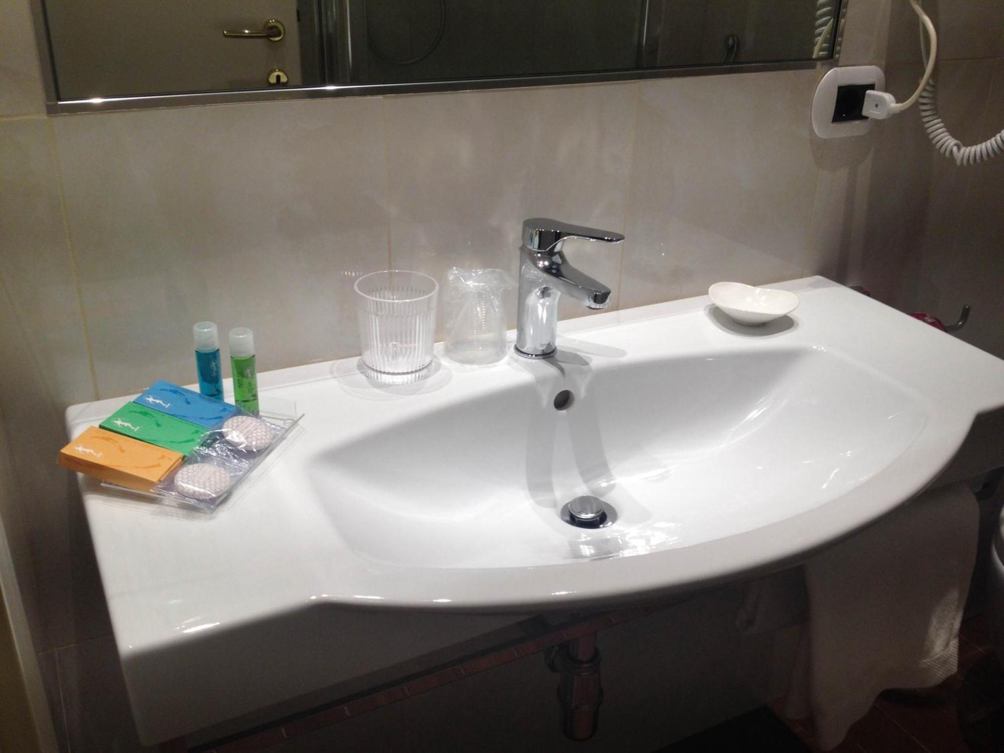 Grande Albergo Potenza Oda fotoğraf